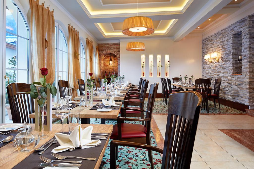 Hotel Barbarahof 4 Stars Superior - Including Summer Card - Adults Only From 14 Years קפרון מראה חיצוני תמונה