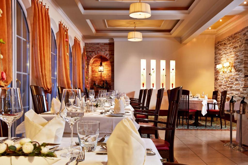 Hotel Barbarahof 4 Stars Superior - Including Summer Card - Adults Only From 14 Years קפרון מראה חיצוני תמונה