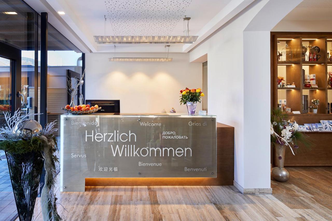 Hotel Barbarahof 4 Stars Superior - Including Summer Card - Adults Only From 14 Years קפרון מראה חיצוני תמונה